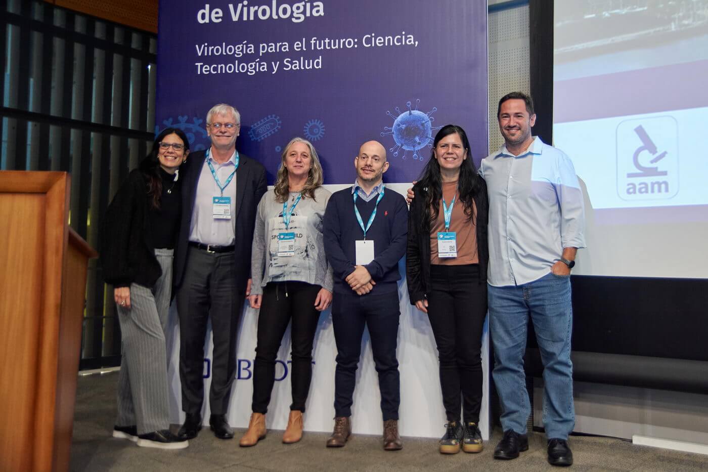 Dra. Mariela Bollini, PhD Luis Schang, Dr. Carlos Bueno, Dra. Cybele García