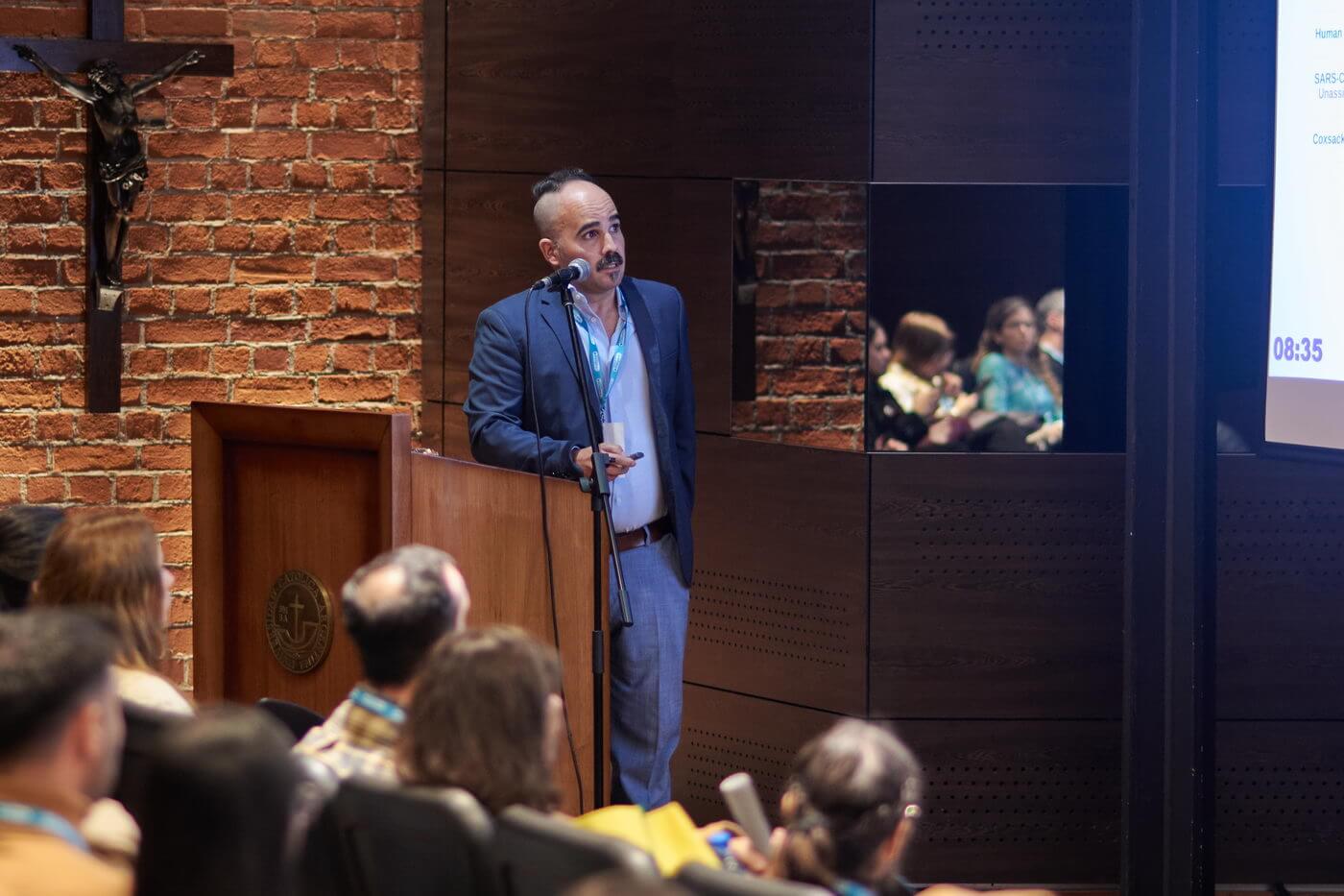 Dr. Santiago Mirazo
